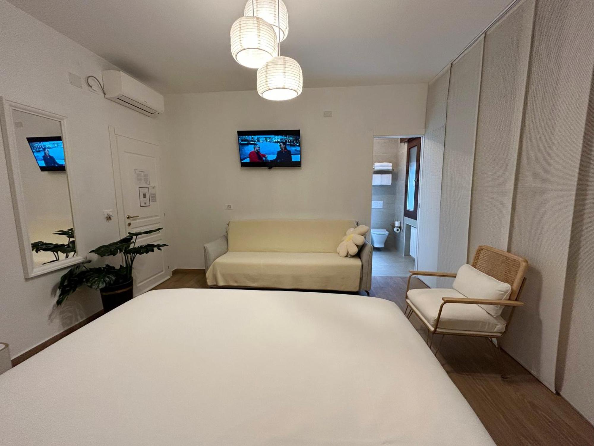 Thalia Room Venezia Mestre Buitenkant foto